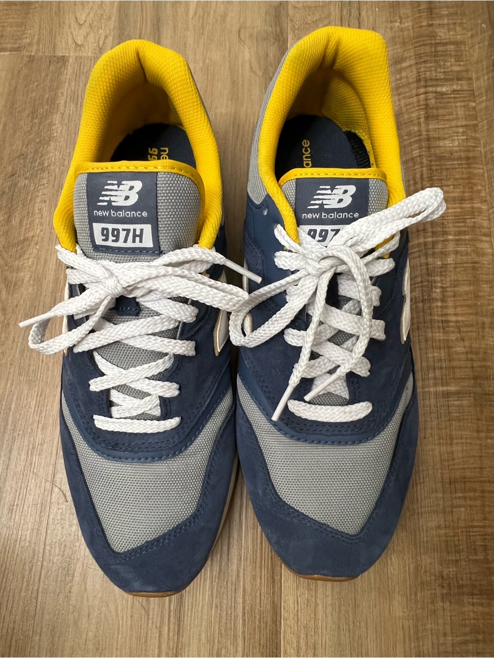 New Balance 997H Men’s Navy and Gray Sneakers Size 11